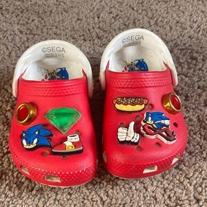 CROCS Kids Red crocs with Sonic Theme c5